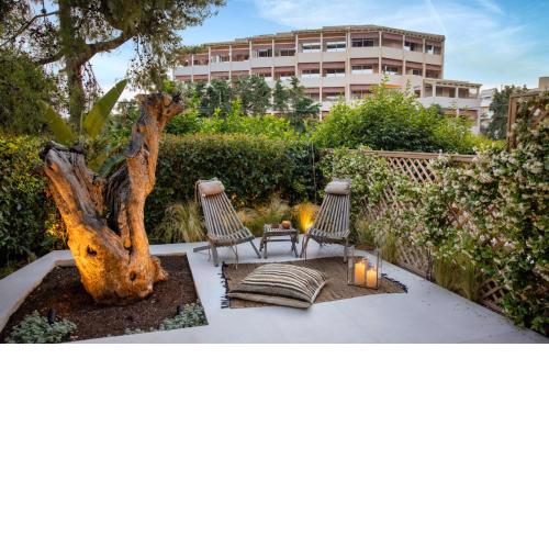 Olea Vouliagmeni Suite