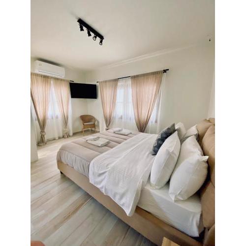 Olea White