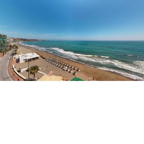Olimpo II The Cruise - Front Line Beach