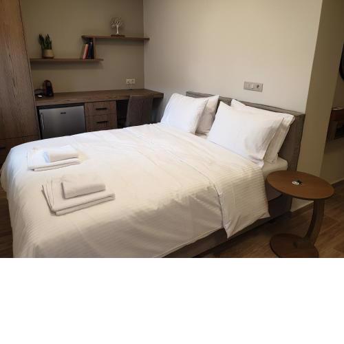 Olive Deluxe Room