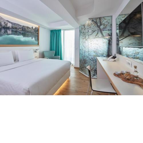 Olive Green Hotel