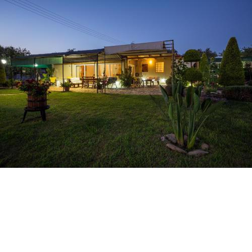 Olive House Villa and Studio