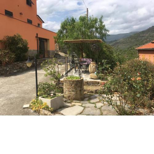 Olivo Al Mare - by Host4U