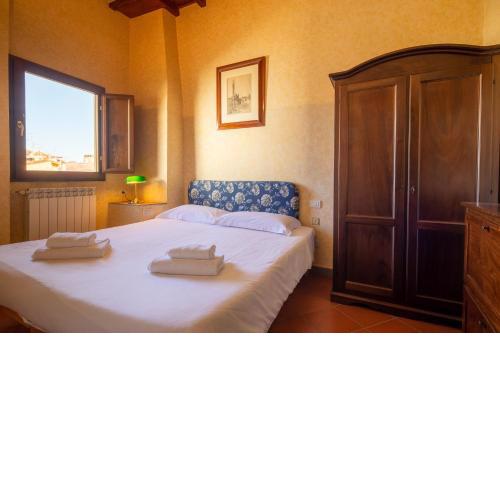 Oltrarno Apartment