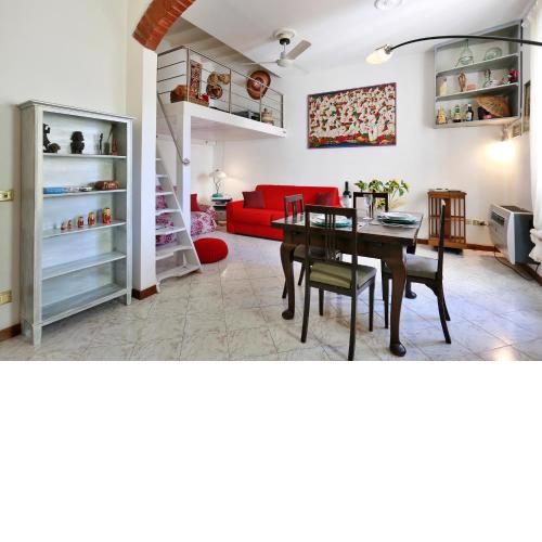 Oltrarno Home Silvia Florence