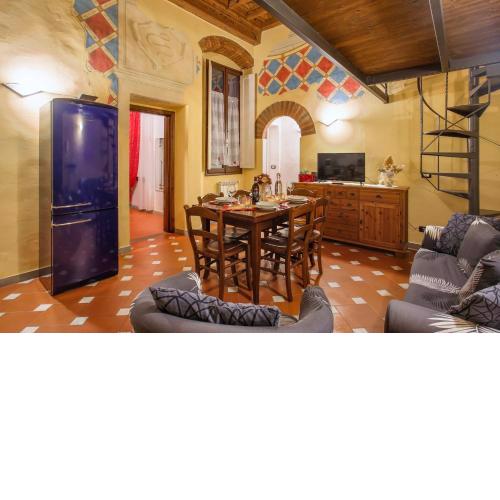 OLTRARNO Loft-Hosted by Sweetstay