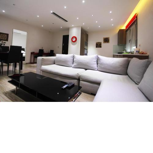 Olvias Apartment