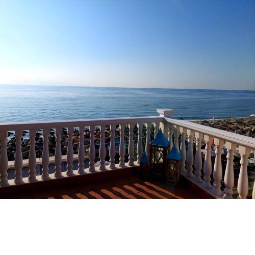 Olympic Beach Rooms