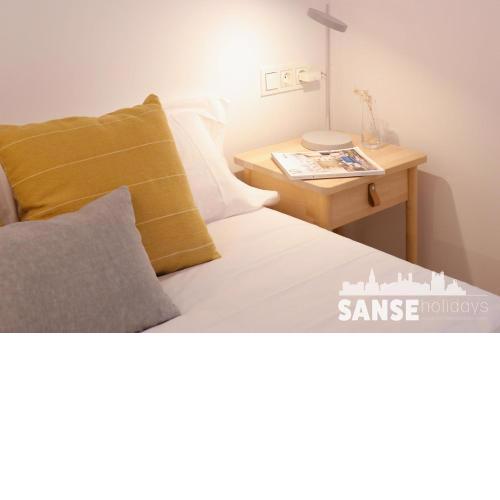 Ondarreta Beach by SanSe Holidays