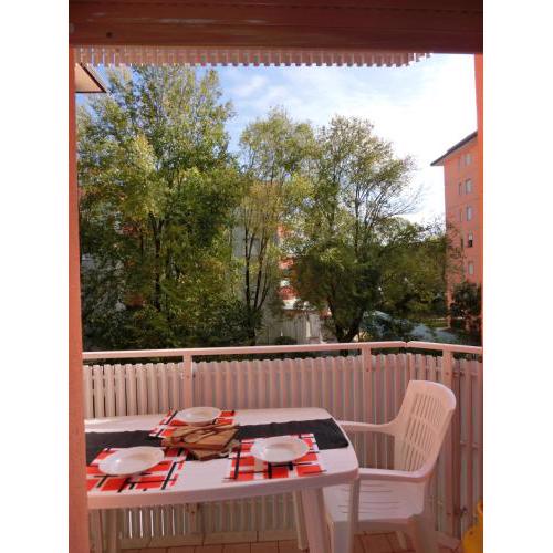 One-Bedroom Apartment 150 meters from the sea - By Beahost Rentals