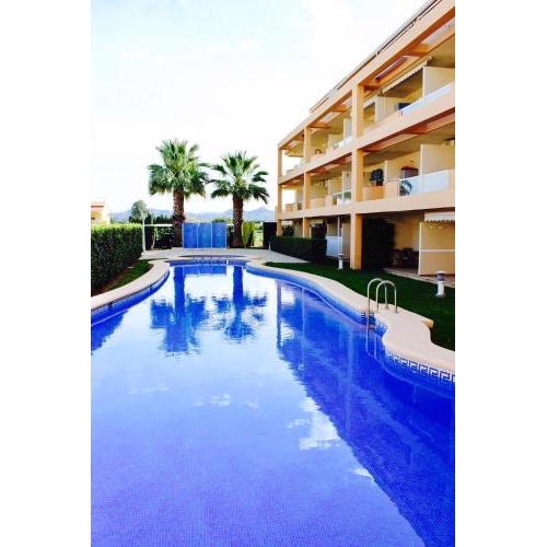 One bedroom appartement at Denia 500 m away from the beach with shared pool enclosed garden and wifi