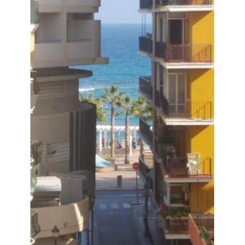 One bedroom appartement at Fuengirola 30 m away from the beach with sea view private pool and terrace