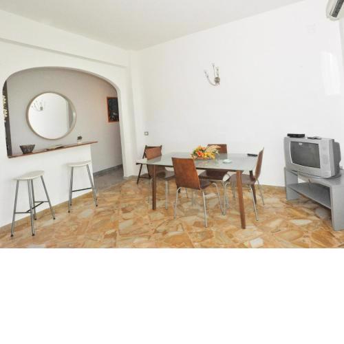 One bedroom appartement at Maiori 500 m away from the beach with sea view furnished balcony and wifi
