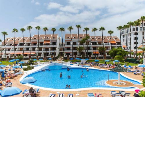 One bedroom appartement at Playa de la Americas 200 m away from the beach with balcony and wifi