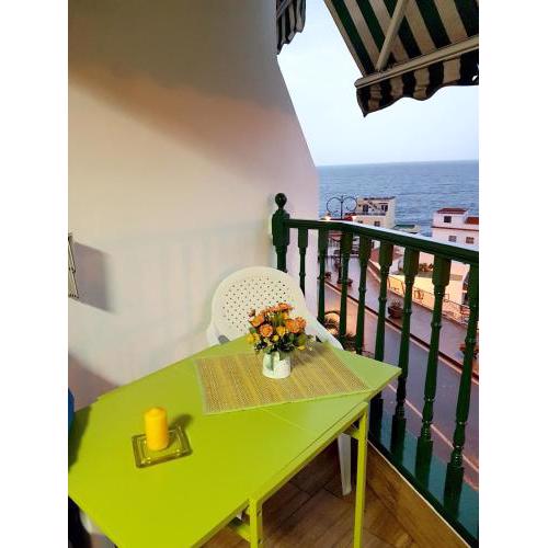 One bedroom appartement at Santiago del Teide 50 m away from the beach with sea view balcony and wifi