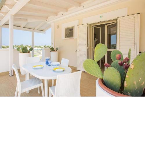 One bedroom appartement at Vieste 150 m away from the beach with enclosed garden