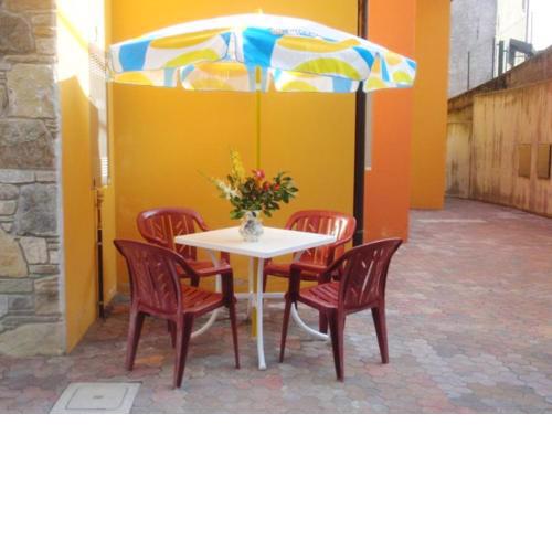 One bedroom appartement with city view and furnished terrace at Livo