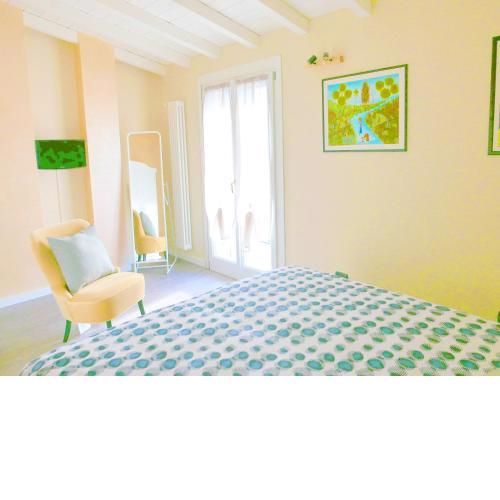 One bedroom appartement with city view balcony and wifi at Milano