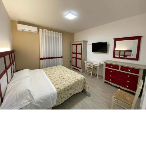 One bedroom appartement with enclosed garden and wifi at Romano D'ezzelino