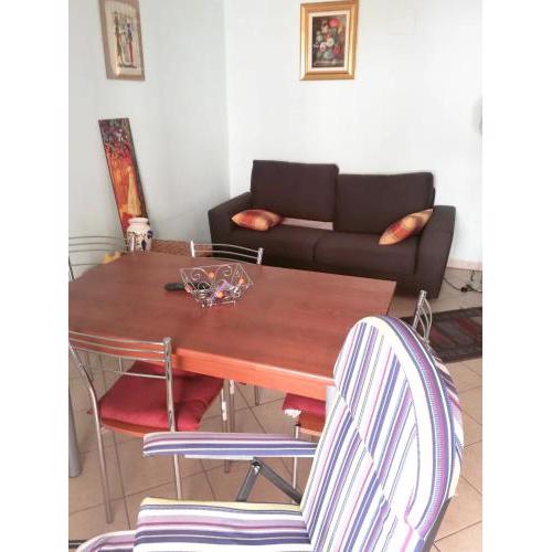 One bedroom appartement with sea view and furnished balcony at Messina 2 km away from the beach