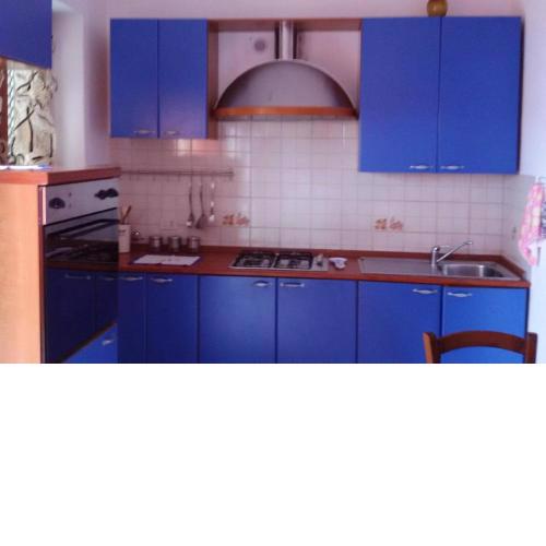 One bedroom appartement with sea view balcony and wifi at Pianoconte