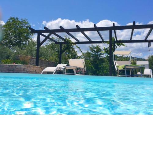 One bedroom appartement with shared pool and wifi at Montalto delle Marche