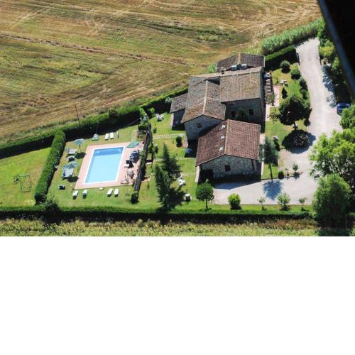 One bedroom appartement with shared pool enclosed garden and wifi at Villa