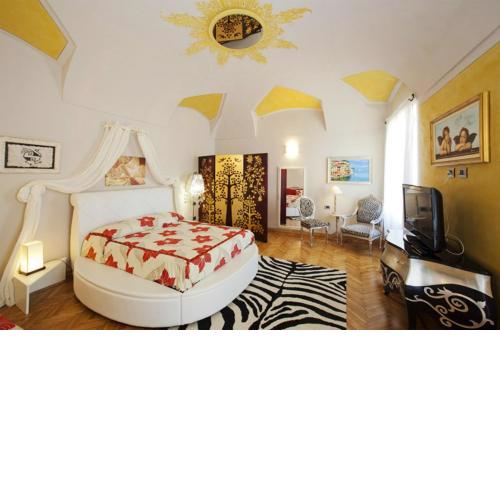 One bedroom appartement with shared pool furnished balcony and wifi at Mondovi Piazza CN