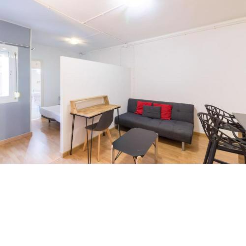 One bedroom flat in Sant Andreu with small terrace