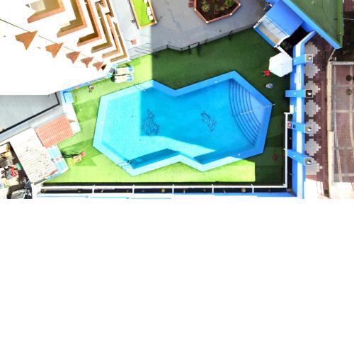 One bedroom, heated pool, nearby beach, Puerto de la Cruz