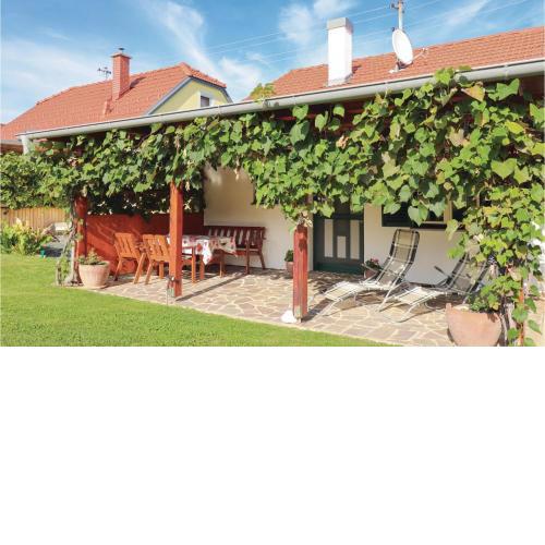 One-Bedroom Holiday Home in Winten