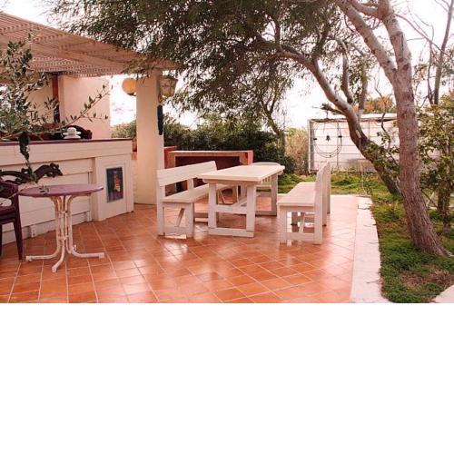 One bedroom house with sea view and garden at Lampedusa 1 km away from the beach