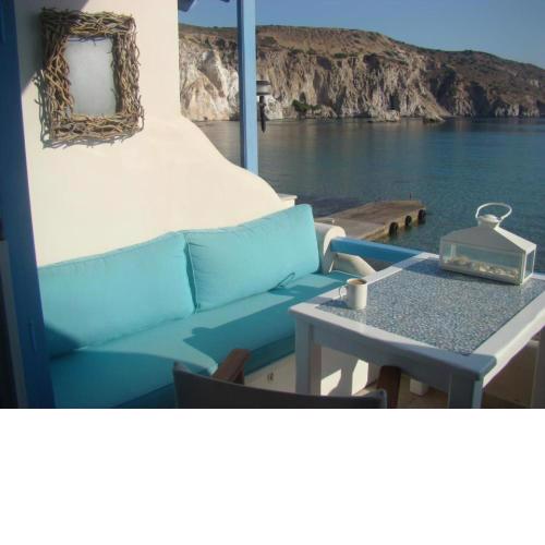 Oneiro Beach Bungalow Studio