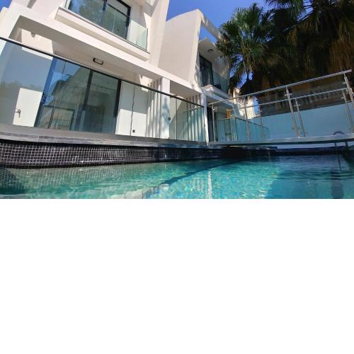 OpenSky Pool