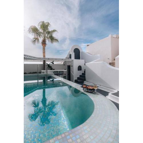 Opera Mansion Santorini