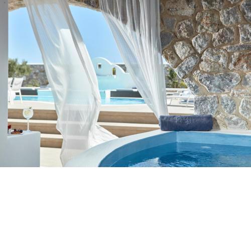 Orabel Suites Santorini (Adults Only)