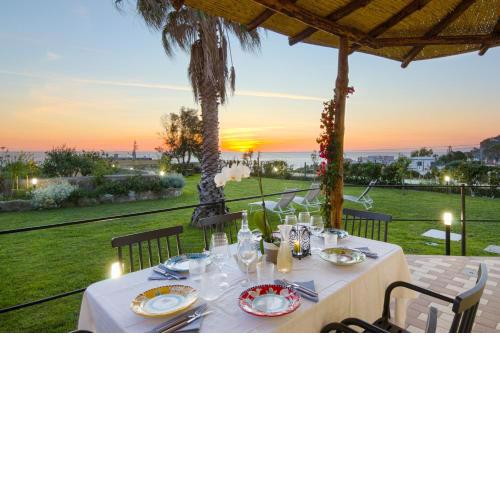 OraBlu Sunset Sea-view Apartments