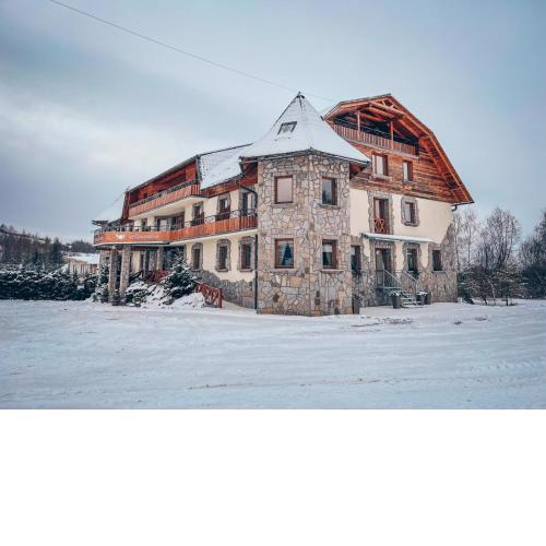 Orava Hotel