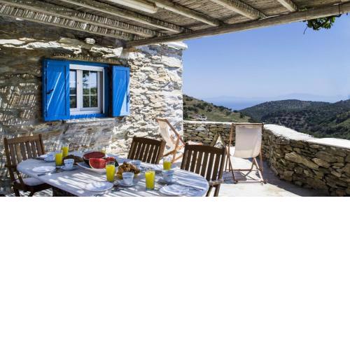 Original Stone farmhouse, for an altenative style holiday