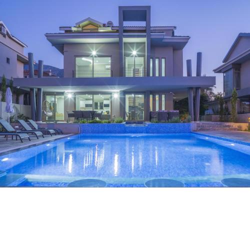 Orka Moderno Luxury Villa