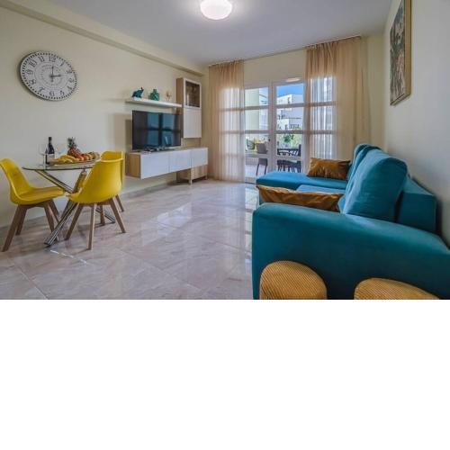 Orlando. Amazing location. Completely renovated!
