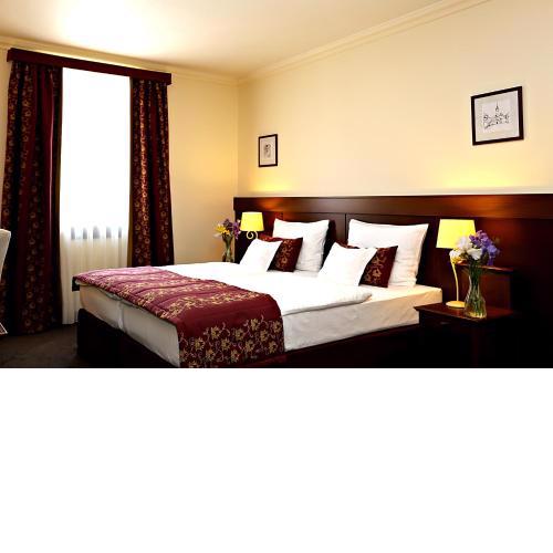 Oroszlános Borhotel
