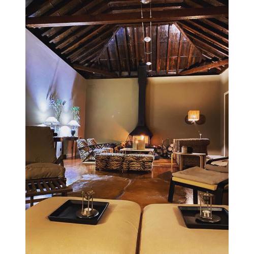 Orotava The Home - Vacational rental with the lifestyle of 1700 and the comfort of 2022