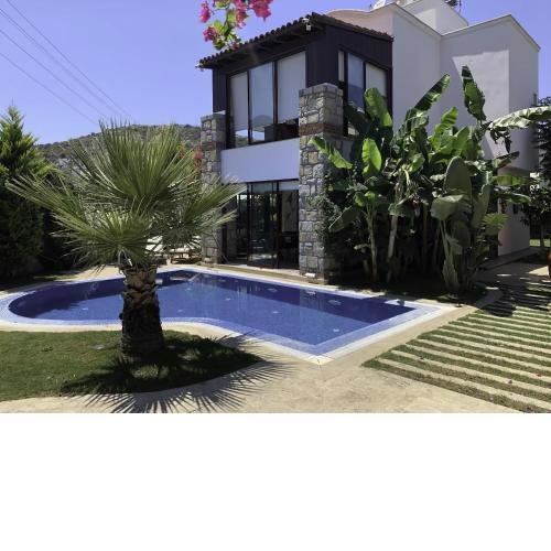 Oryx Homes & Villas