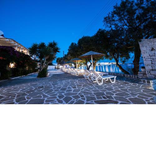 Ostria Studios & Apartments