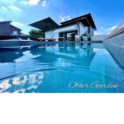 Other Garden - Luxury Bed and Breakfast