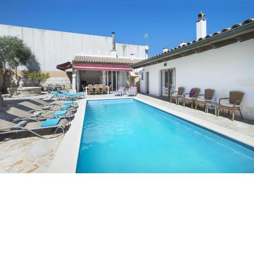 Owl Booking Villa Ca Na Pessina - 11 Min Drive to the Beach