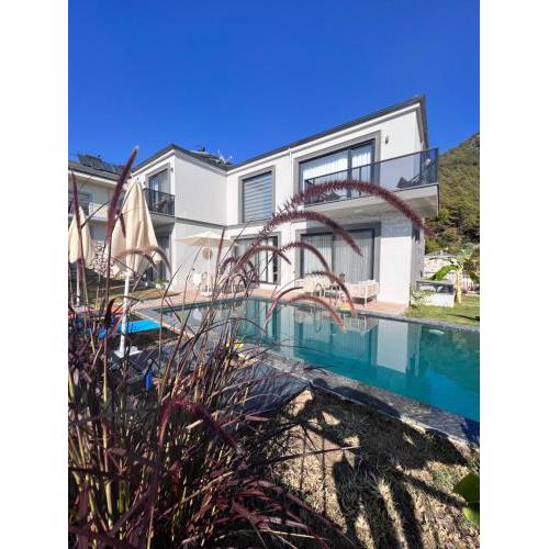 Ozgur City villa Faralya Hills