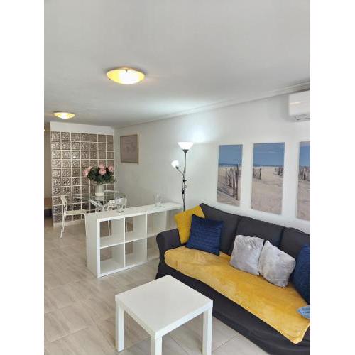 Сozy apartment near the sea
