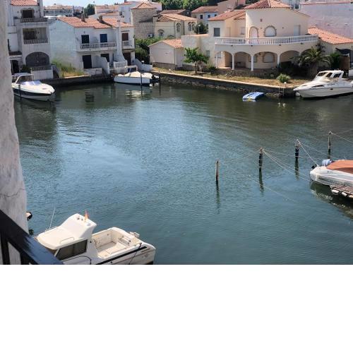 P-EMPURIES 11K - Apartamento en la Marina de Empuriabrava cerca de la playa y del centro